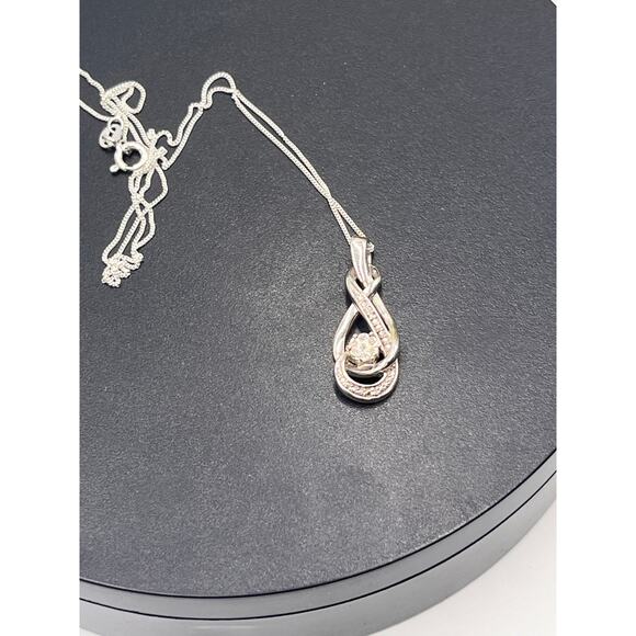 Kay‎ Jewelers Sterling Silver and Diamond Infinity Knot Pendant Necklace - Picture 9 of 10